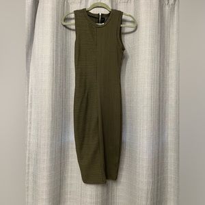 NWT Midi Dress Green S